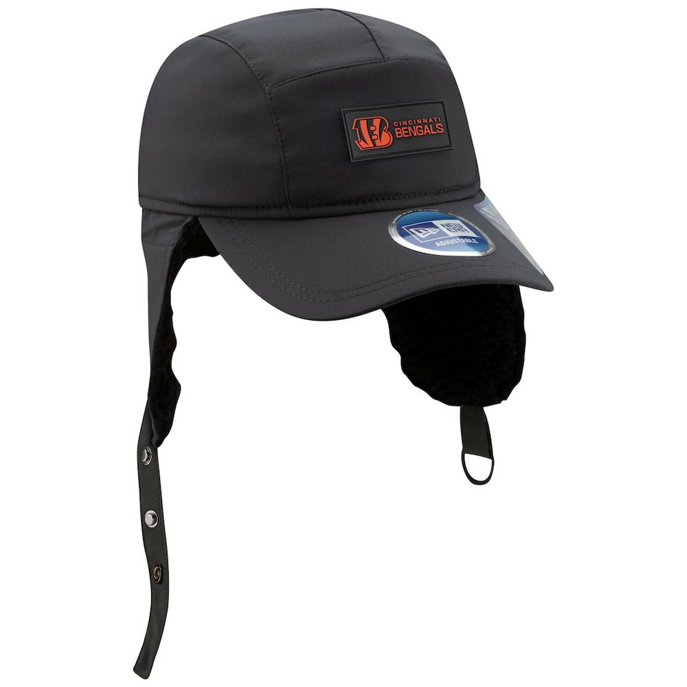 Cincinnati Bengals New Era 2025 Sideline Cold Weather Runner Dog Ear Adjustable Hat - Charcoal - NFL