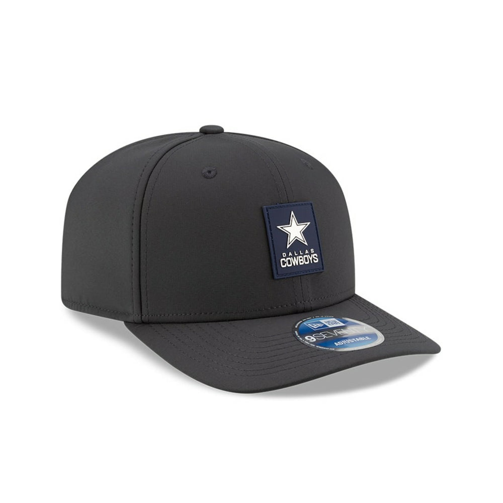 Dallas Cowboys New Era 2025 Sideline Cold Weather 9SEVENTY Adjustable Hat - Charcoal - NFL
