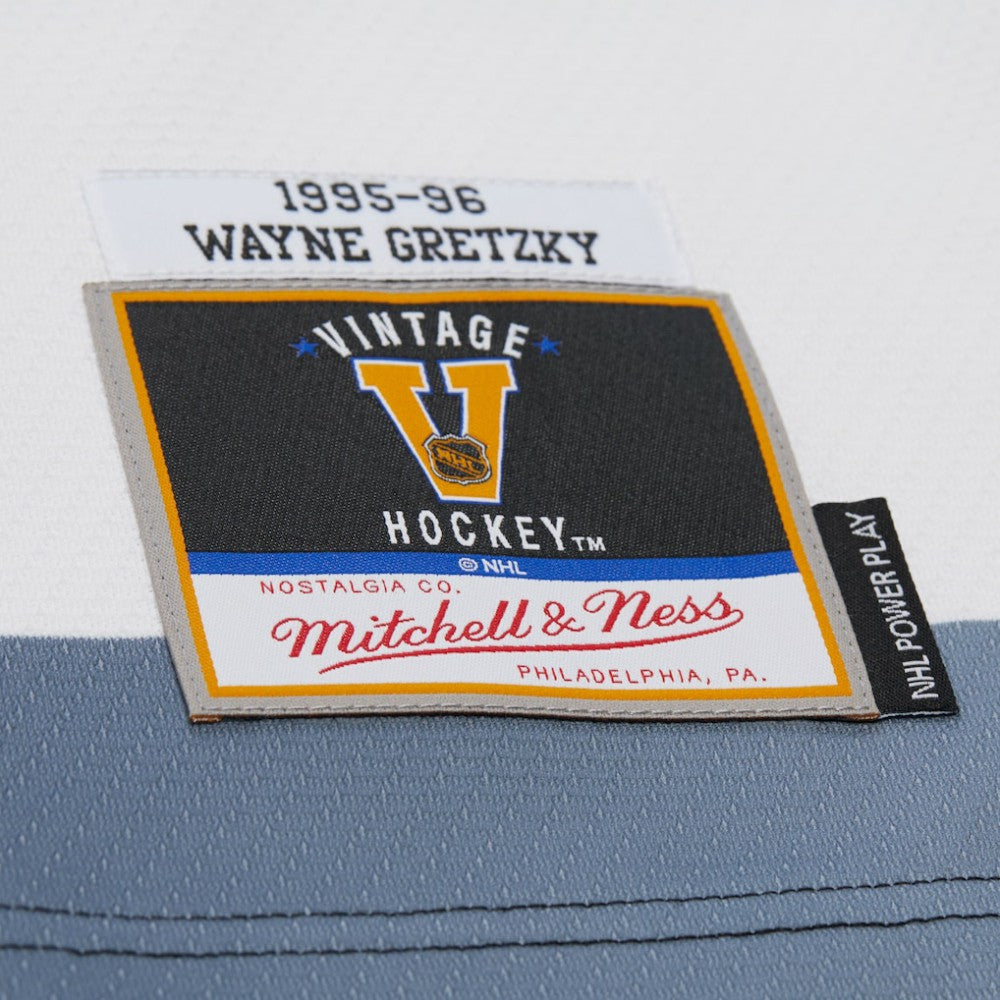 Wayne Gretzky Los Angeles Kings Mitchell & Ness 1995-96 Power Play Jersey - White | NHL on sale