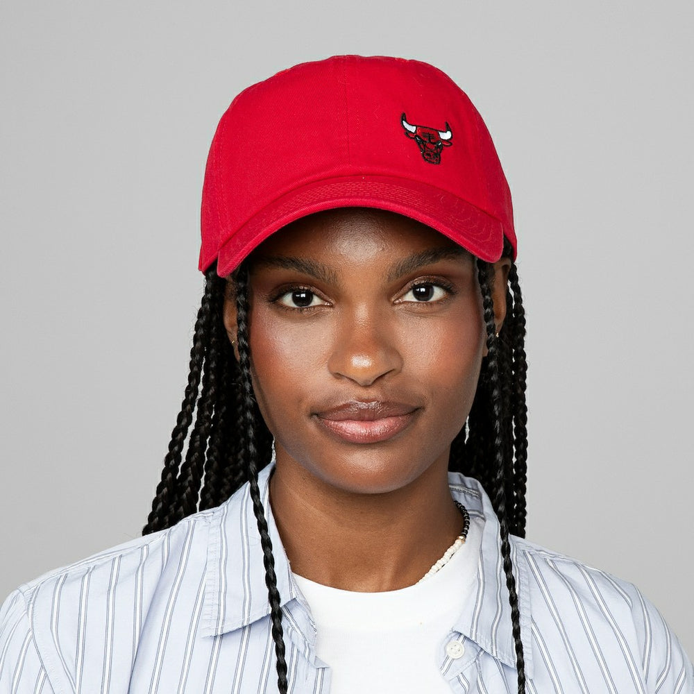 Mitchell & Ness Chicago Bulls Women's Micro Lefty Adjustable Hat Red