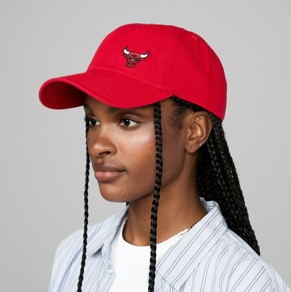 Mitchell & Ness Chicago Bulls Women's Micro Lefty Adjustable Hat Red