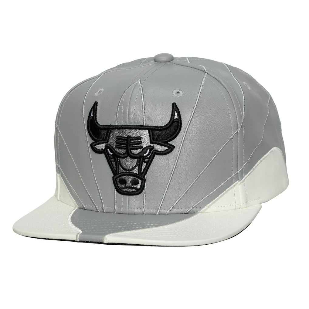 Mitchell & Ness Chicago Bulls Day 12 Two-Tone Faux Leather Snapback Hat Gray/White