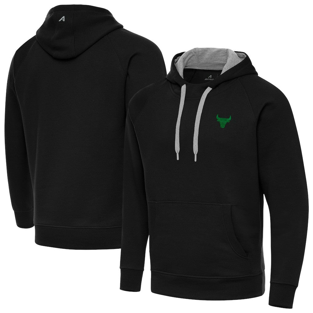 Chicago Bulls Antigua St. Patrick's Day Victory Raglan Pullover Hoodie Black
