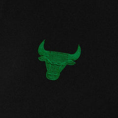 Chicago Bulls Antigua Women's St. Patrick's Day Intent Quarter-Zip Top Black