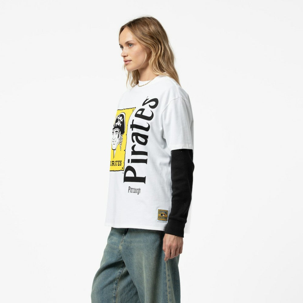 Pittsburgh Pirates Mitchell & Ness Women's Cooperstown Collection Boyfriend T-Shirt Online