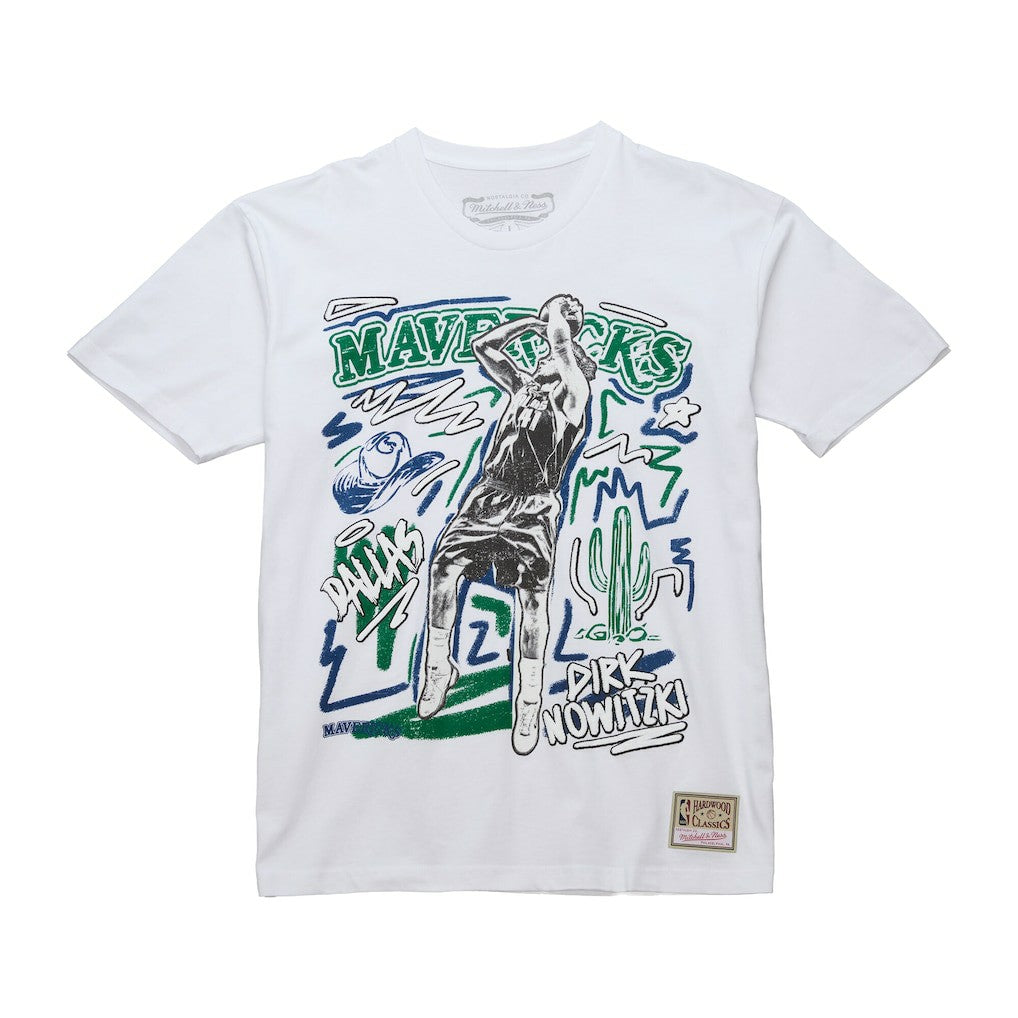 Mitchell & Ness Dirk Nowitzki Dallas Mavericks Hardwood Classics Chalked Up T-Shirt White
