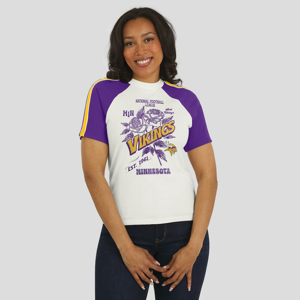 Minnesota Vikings WEAR by Erin Andrews Women's Sleeve Stripe Distressed Raglan T-Shirt - White - NFL
