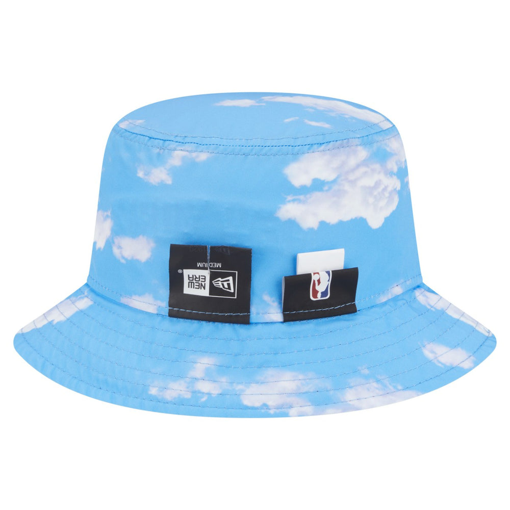 New Era New York Knicks Summer Sun and Storm Reversible Bucket Hat Black/Light Blue