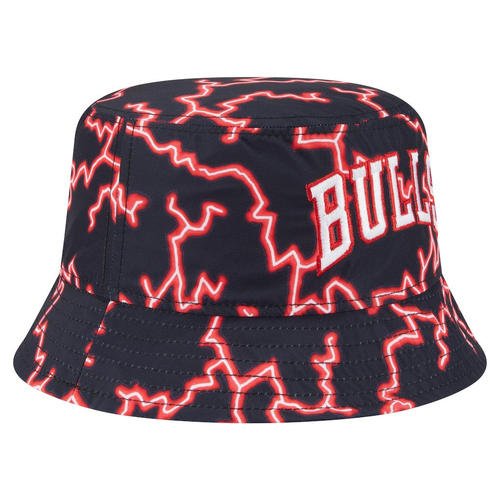New Era Chicago Bulls Summer Sun and Storm Reversible Bucket Hat Black/Light Blue
