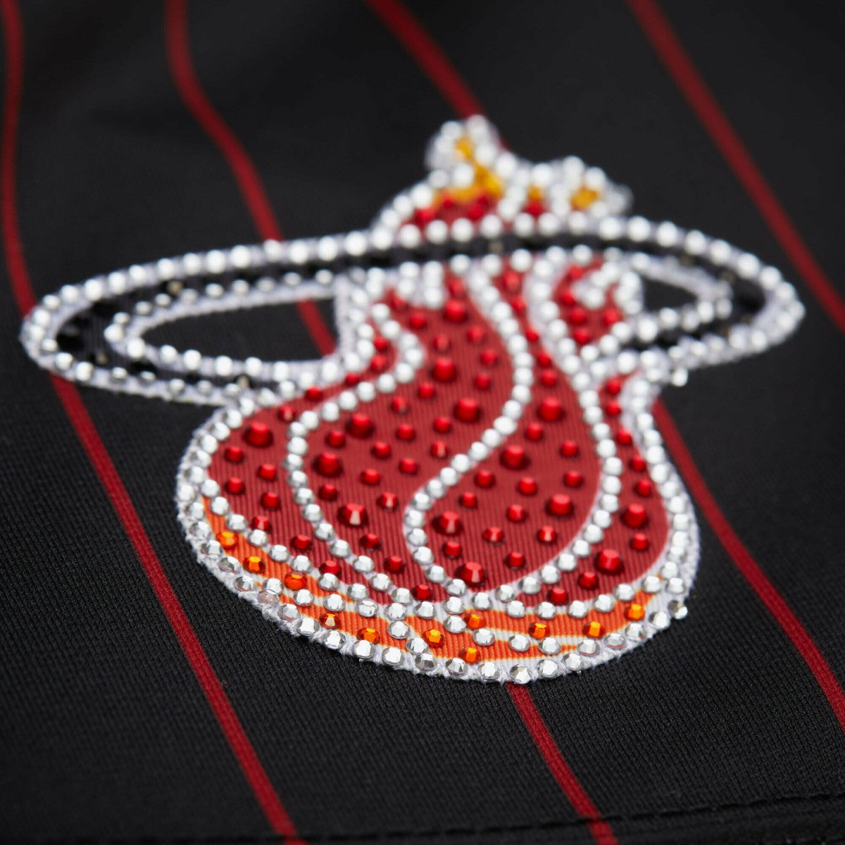 Mitchell & Ness Dwyane Wade Miami Heat x DANNIJO Women's Cropped Football Fashion Jersey Black