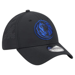 New Era Dallas Mavericks Night 39THIRTY Flex Hat Black