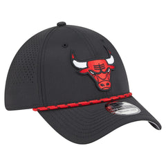 New Era Chicago Bulls Featherweight Poly Rope Flex 39Thirty Hat Black