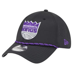 New Era Sacramento Kings Featherweight Poly Rope Flex 39Thirty Hat Black