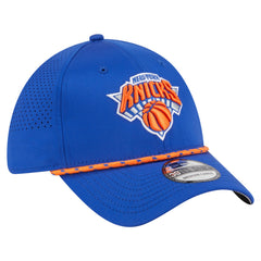 New Era New York Knicks Featherweight Poly Rope Flex 39Thirty Hat Blue