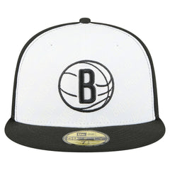 New Era Brooklyn Nets Repeat 59Fifty Fitted Hat White/Black
