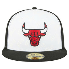 New Era Chicago Bulls Repeat 59Fifty Fitted Hat White/Black