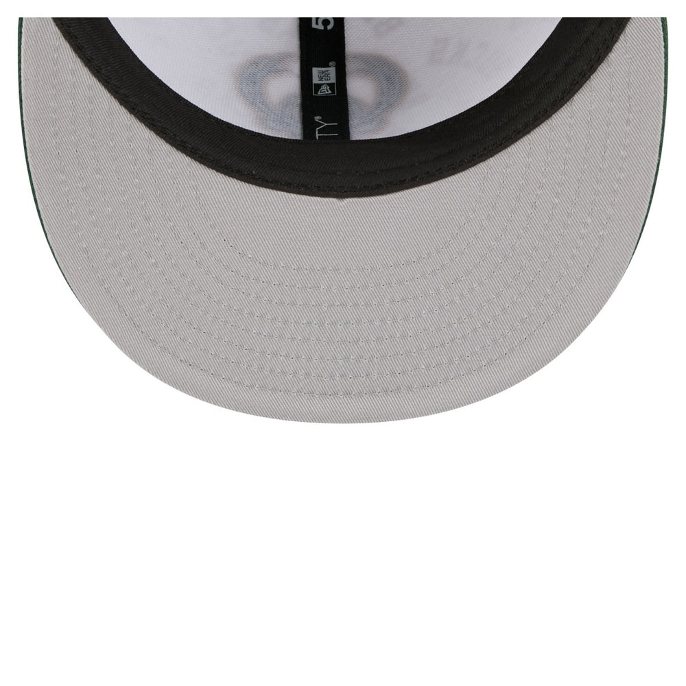 New Era Milwaukee Bucks Repeat 59Fifty Fitted Hat White/Hunter Green