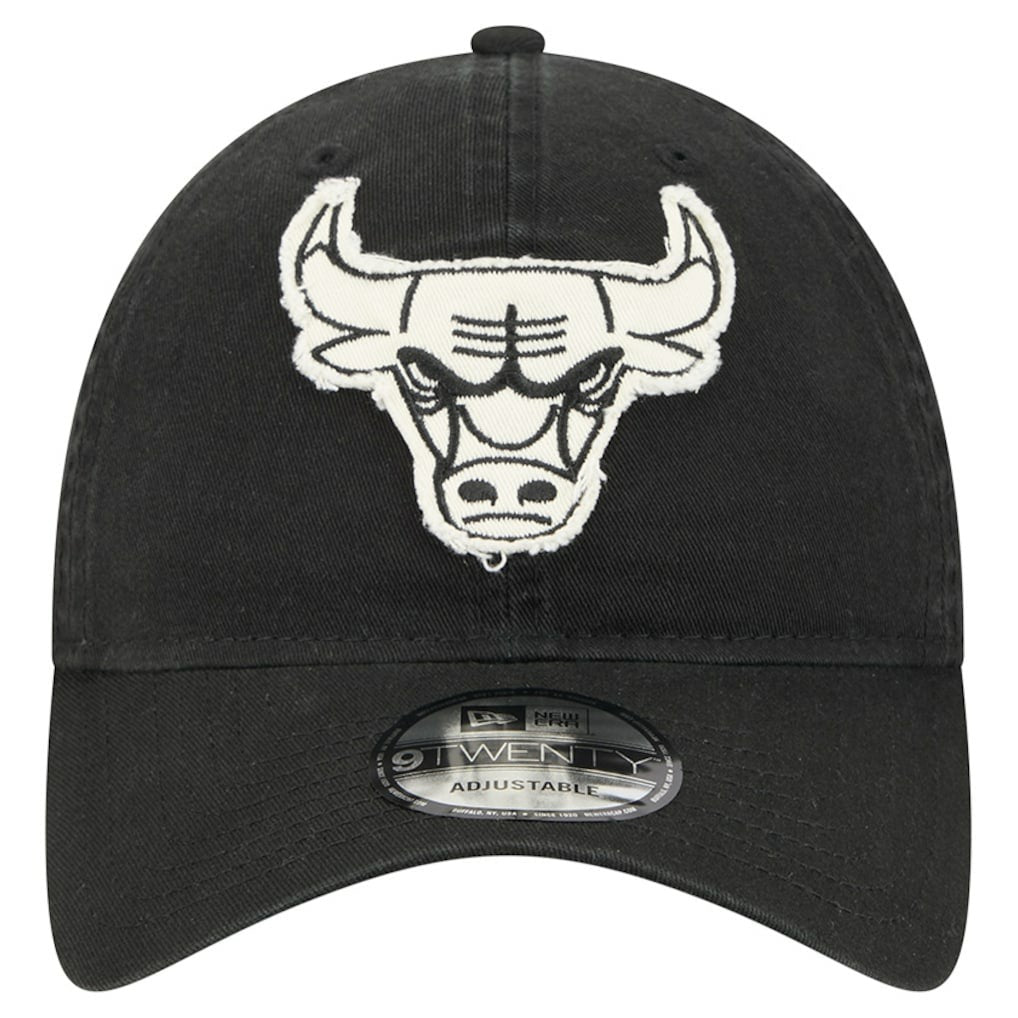 New Era Chicago Bulls Stamp Fabric Applique 9TWENTY Adjustable Hat Black