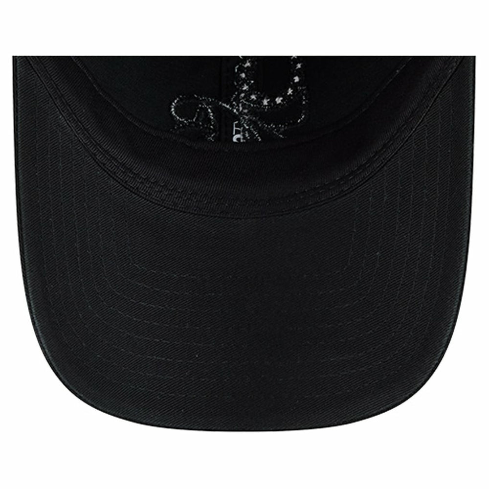 New Era Philadelphia 76ers Stamp Fabric Applique 9TWENTY Adjustable Hat Black