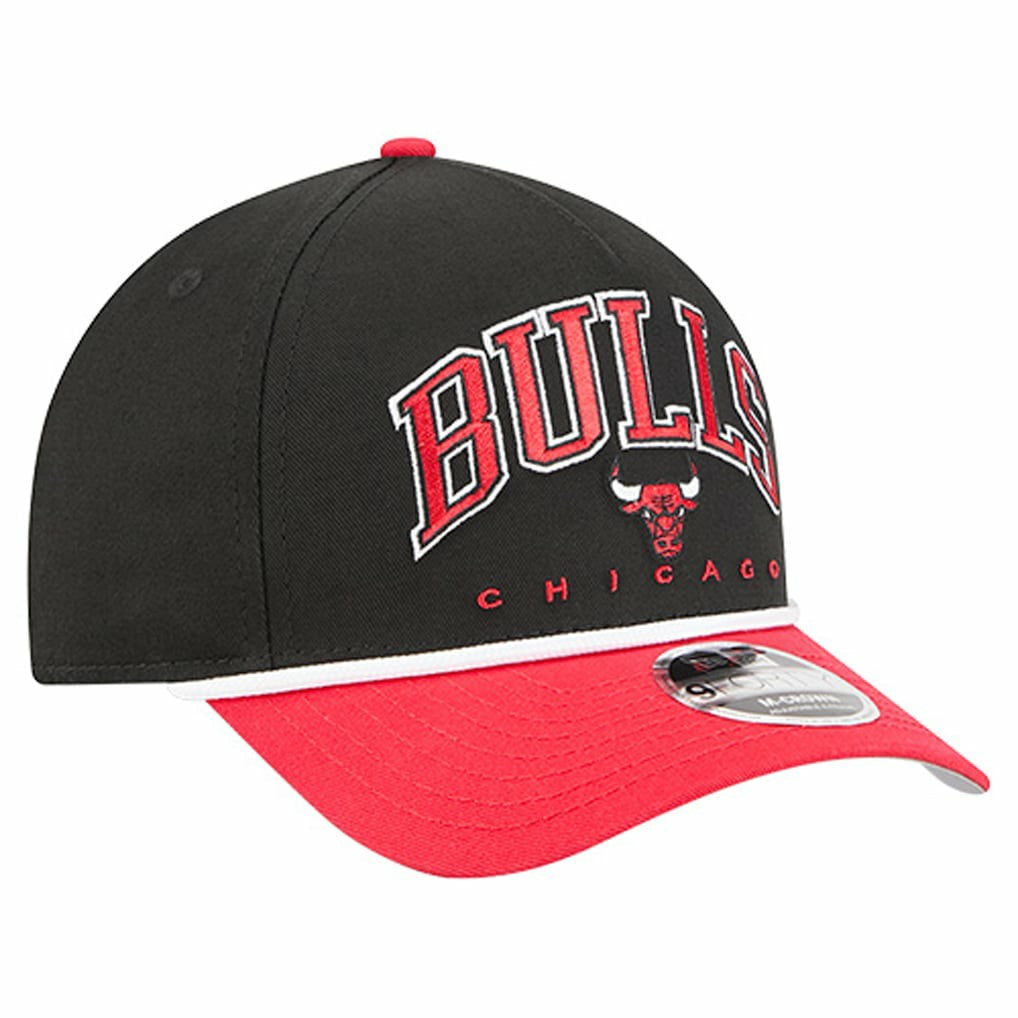 New Era Chicago Bulls Bold Arch COOLERA 9FORTY A-Frame M-Crown Adjustable Hat Black