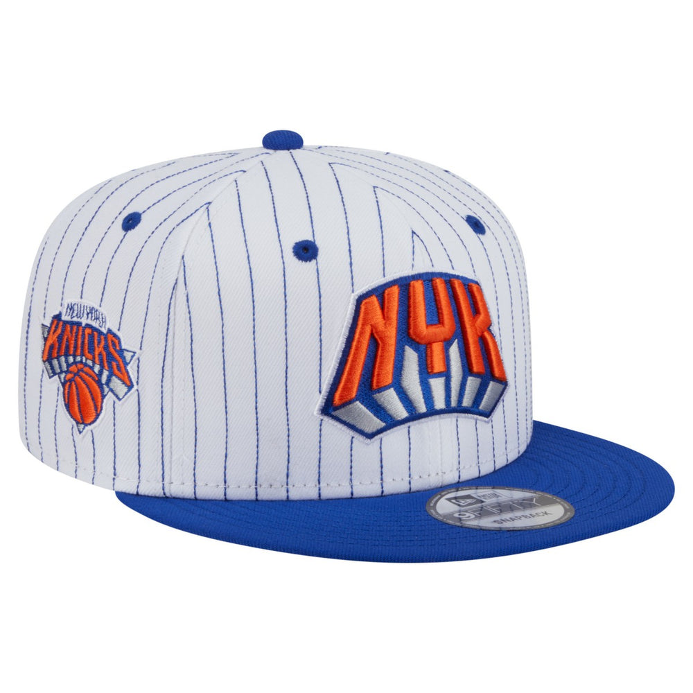 New Era New York Knicks Deceptor Pinstripe 9FIFTY Snapback Hat White
