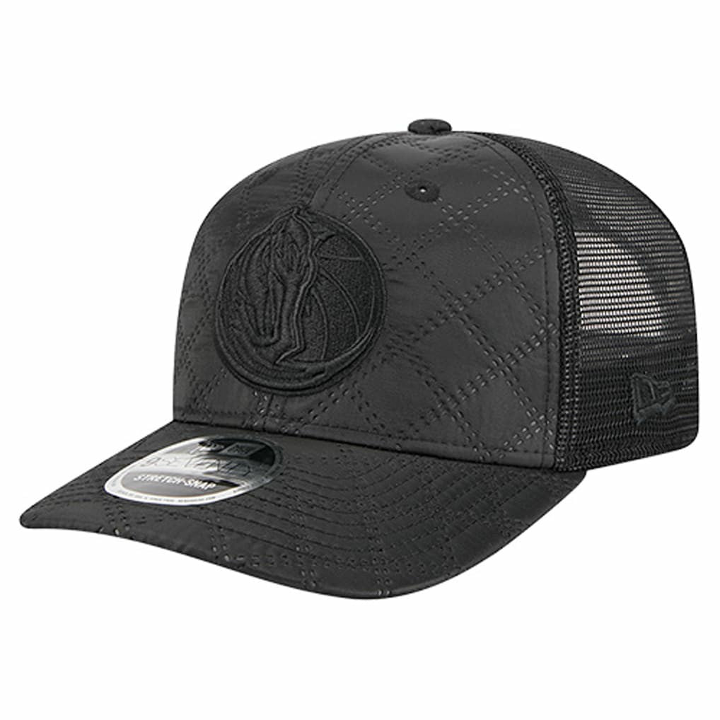 New Era Dallas Mavericks Quilted 9SEVENTY Trucker Adjustable Hat Black