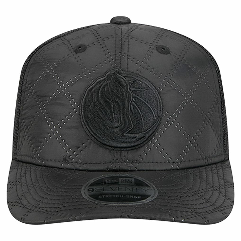 New Era Dallas Mavericks Quilted 9SEVENTY Trucker Adjustable Hat Black