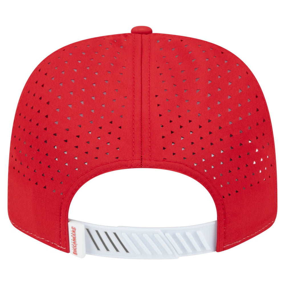 Tampa Bay Buccaneers New Era Established Patch 9SEVENTY Adjustable Hat - White/Red - NFL