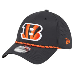 Cincinnati Bengals New Era Perforated 39THIRTY Flex Hat - Black - NFL