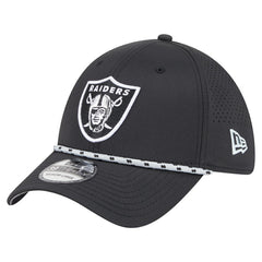Las Vegas Raiders New Era Perforated 39THIRTY Flex Hat - Black - NFL