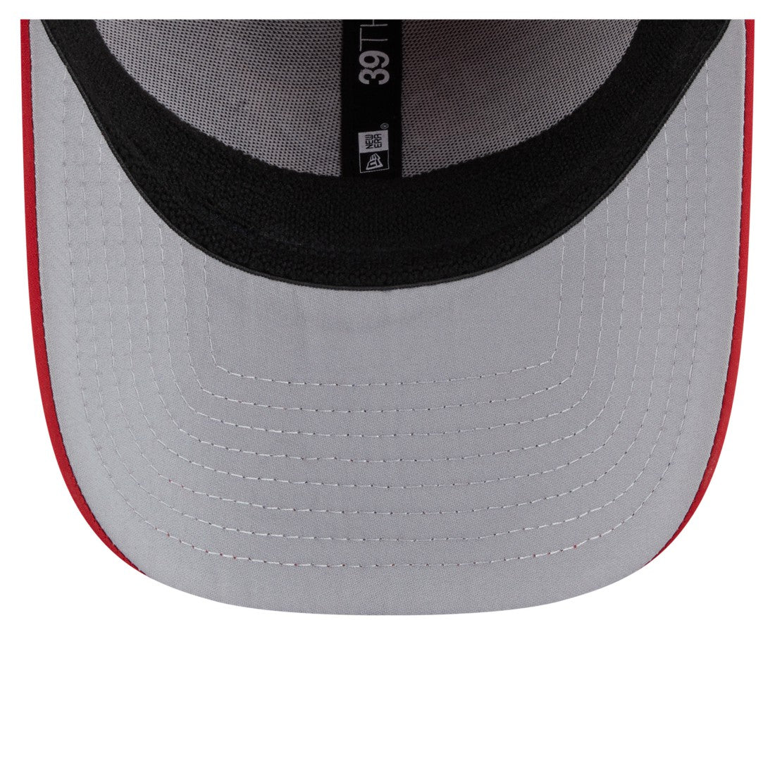 Tampa Bay Buccaneers New Era Perforated 39THIRTY Flex Hat - Red - NFL
