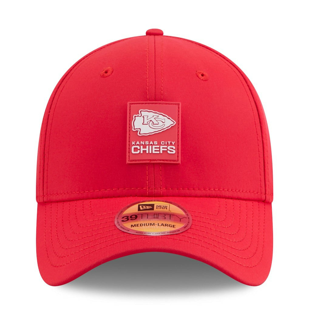 Kansas City Chiefs New Era 2025 Sideline 39THIRTY Flex Hat - Red - NFL