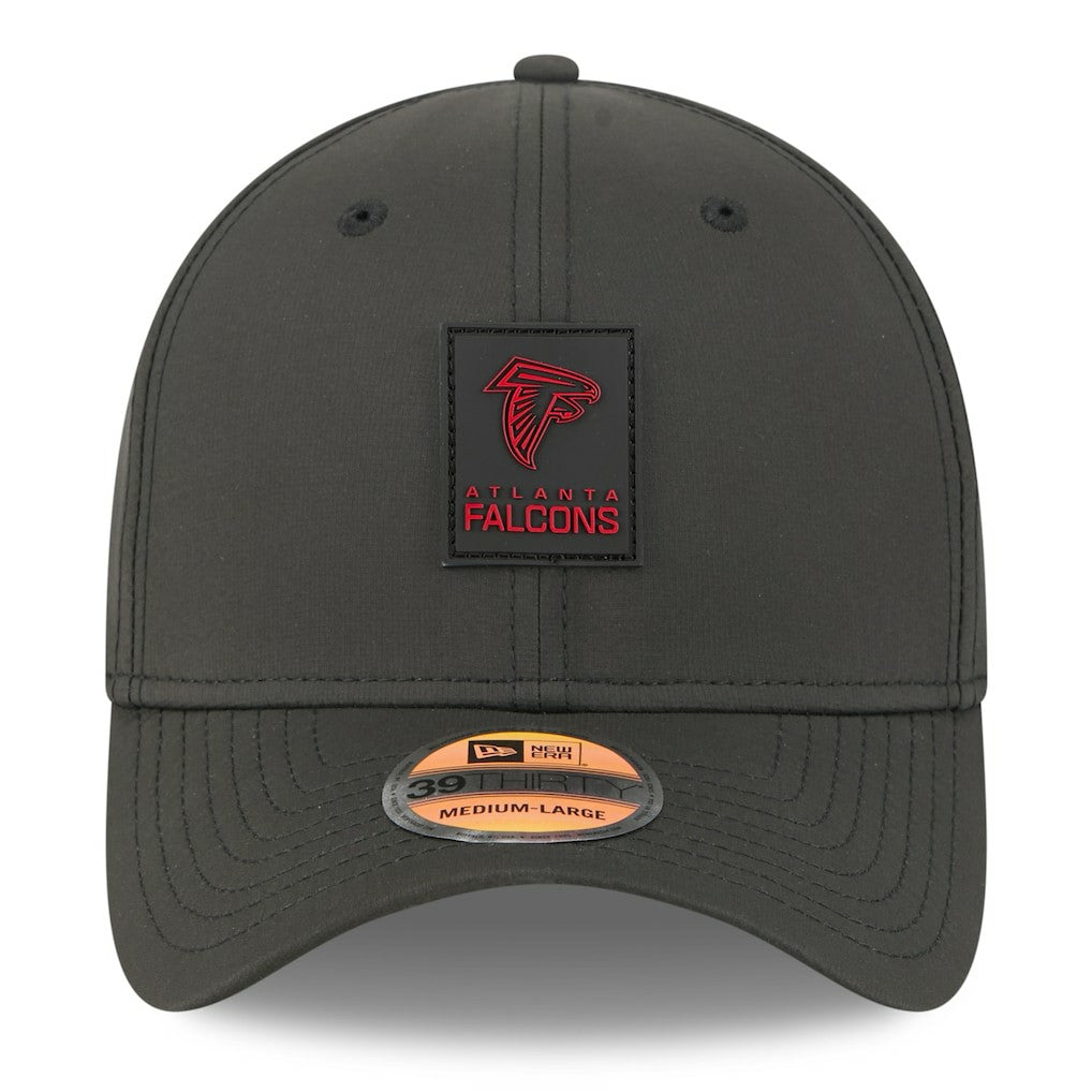 Atlanta Falcons New Era 2025 Sideline 39THIRTY Flex Hat - Black - NFL