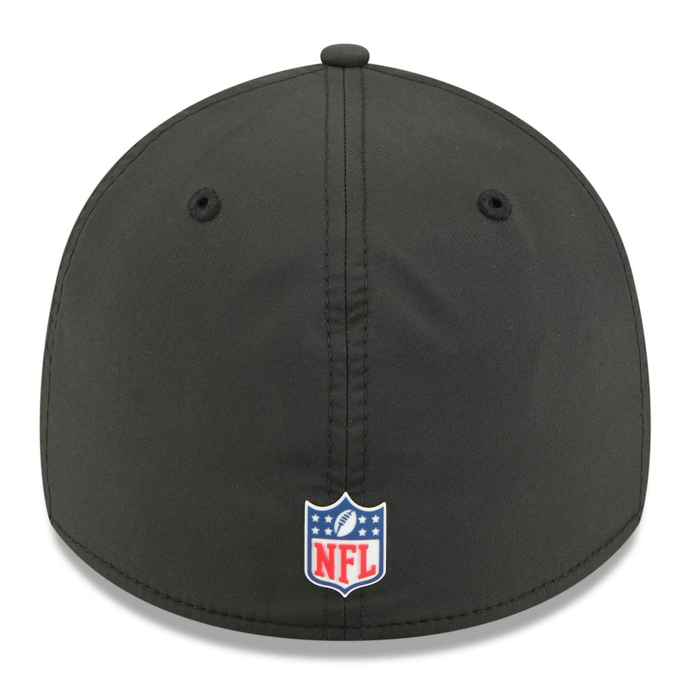 Atlanta Falcons New Era 2025 Sideline 39THIRTY Flex Hat - Black - NFL