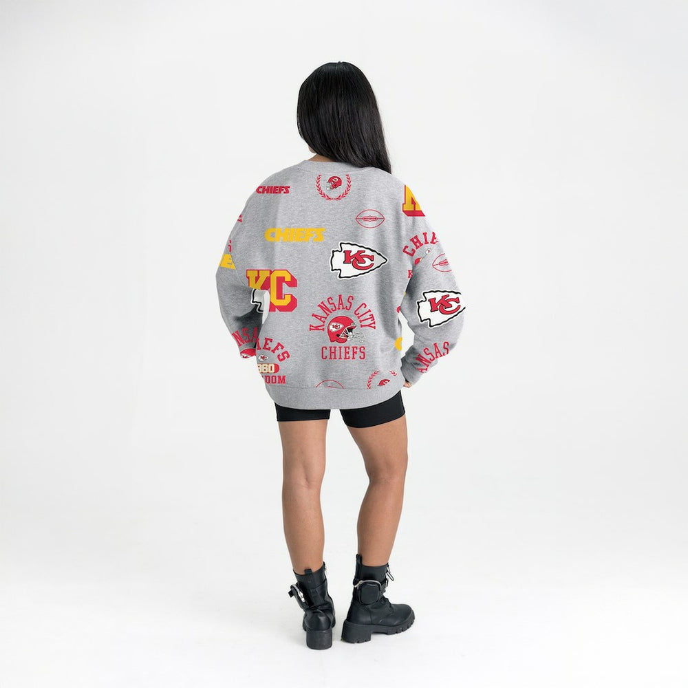 Kansas City Chiefs Gameday Couture Women's Always On Repeat Fleece Sweatshirt - Heather Gray - NFL