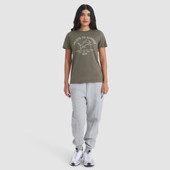 Detroit Lions Women's 2025 Salute to Service Sideline T-Shirt - Olive - Nike