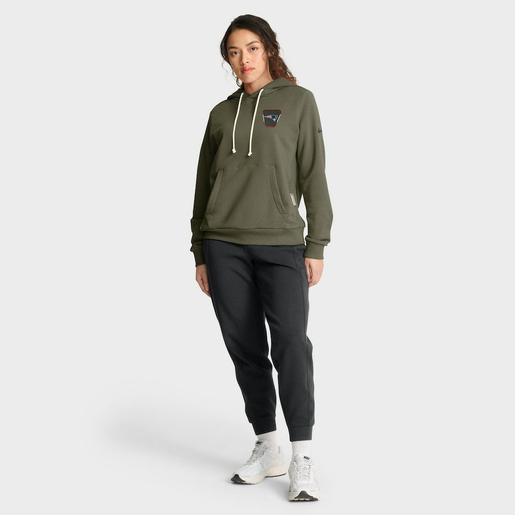 New England Patriots Women's 2025 Salute to Service Sideline Standard Issue Dri-FIT Hoodie - Olive - Nike