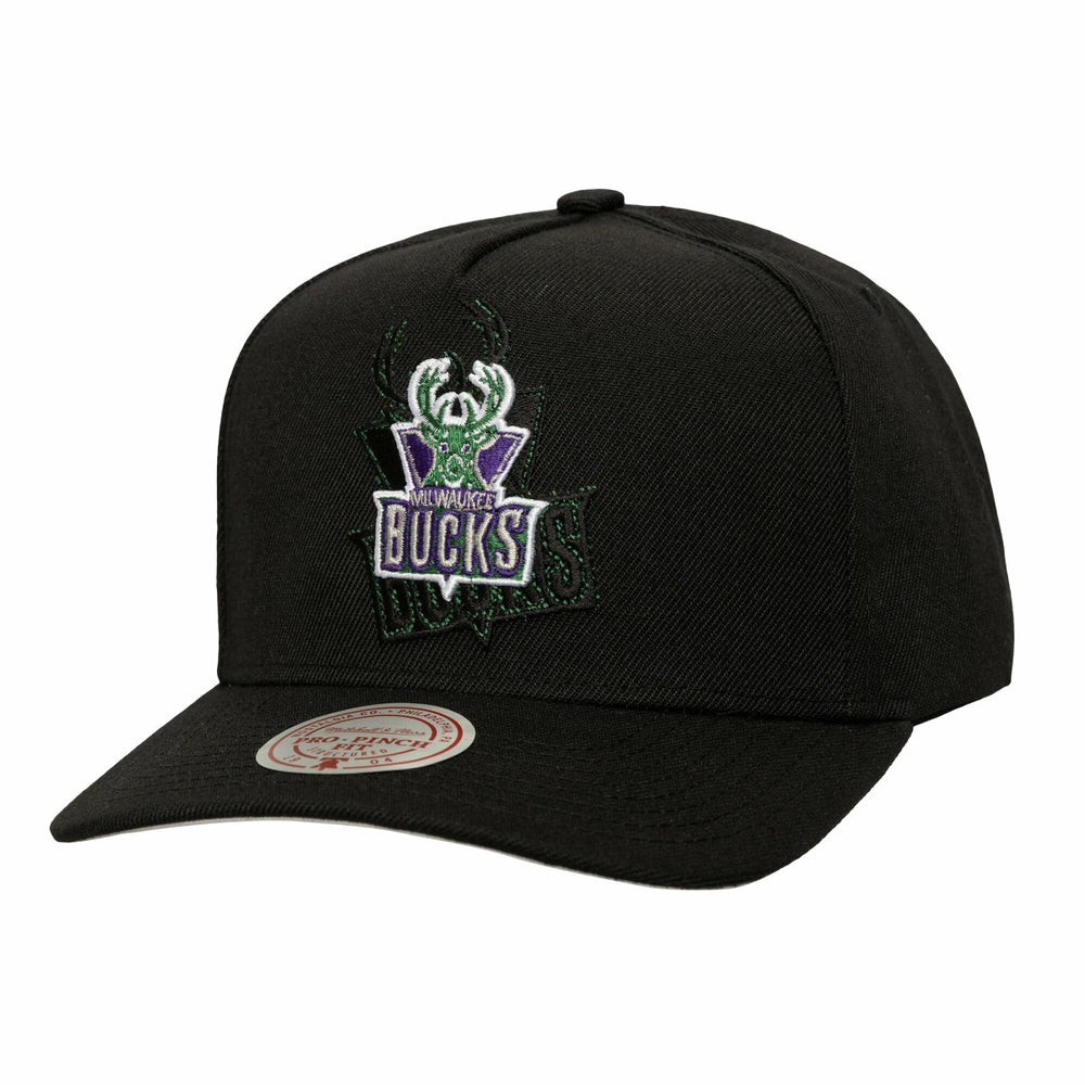 Mitchell & Ness Milwaukee Bucks Tilted Pro Pinch Adjustable Hat Black
