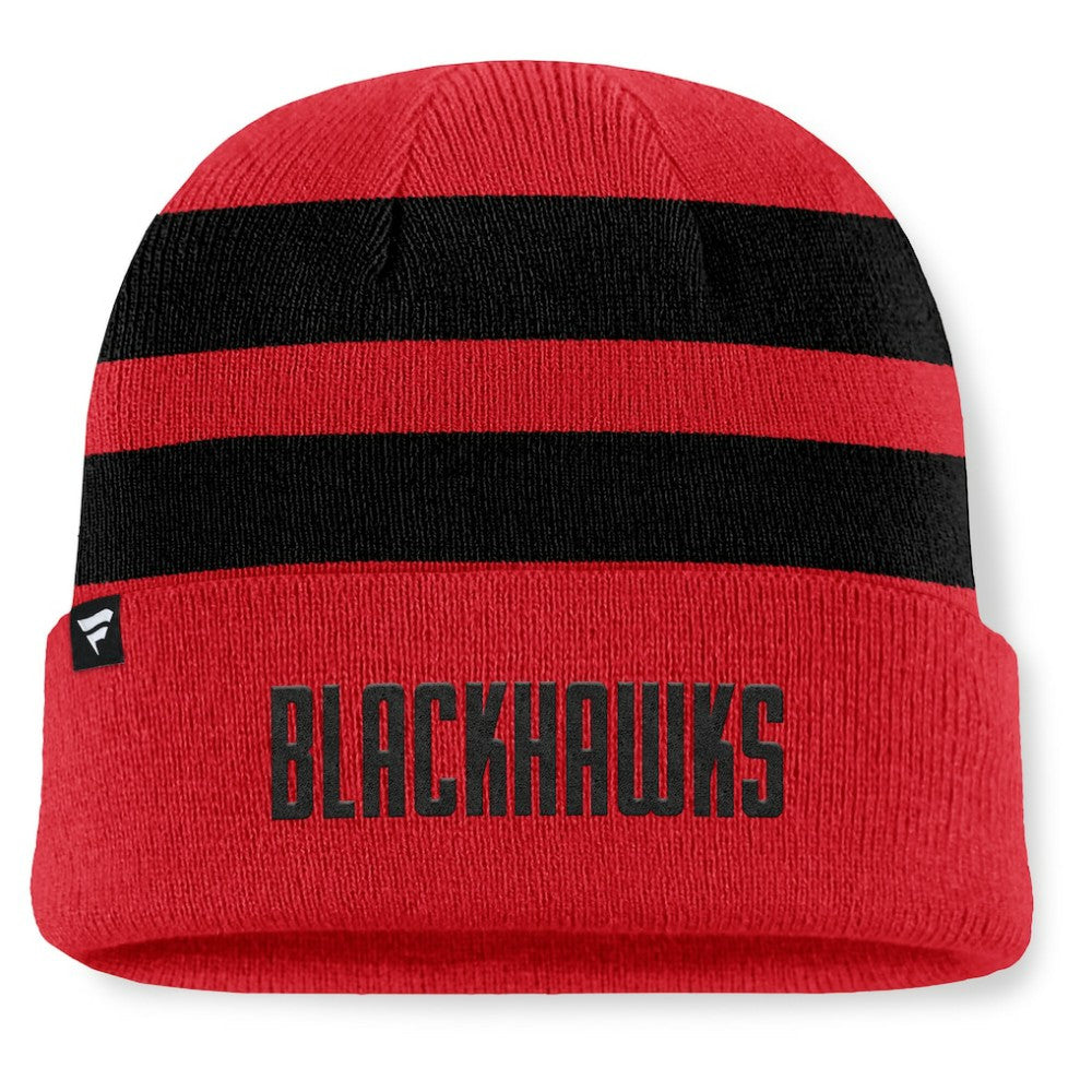 Chicago Blackhawks Fanatics Fundamental Swipe Stripe Cuffed Knit Hat - Red/Black | Fanatics Lifestyle