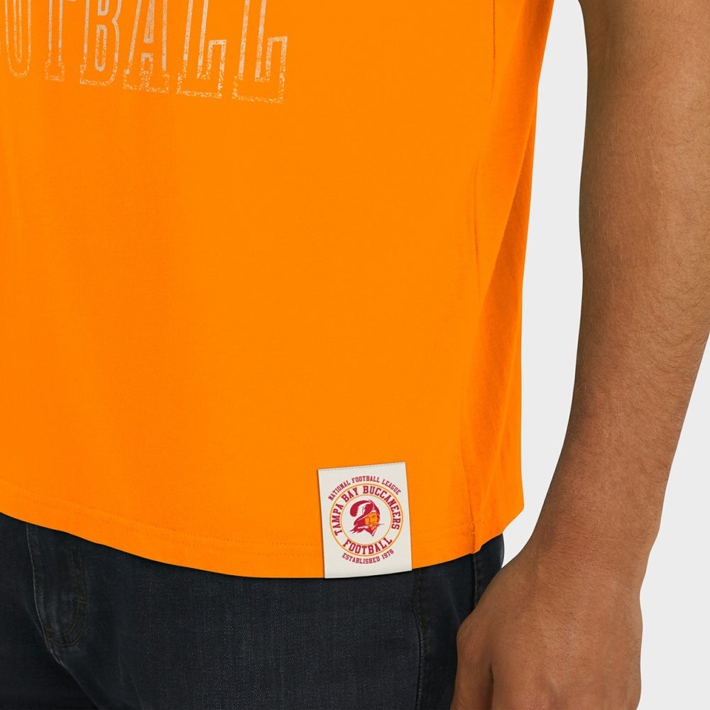 Tampa Bay Buccaneers Darius Rucker Collection Distressed Throwback Shoulder Stripe T-Shirt - Orange - Fanatics