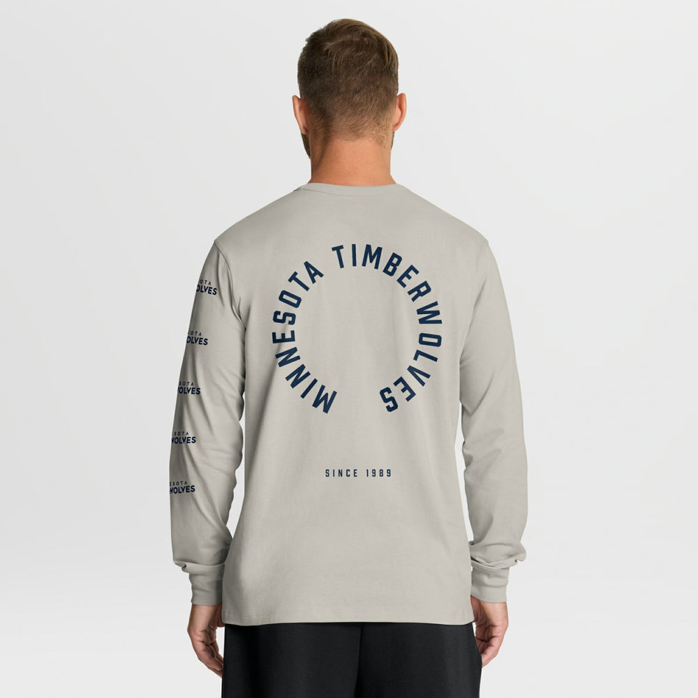 Fanatics Minnesota Timberwolves Crossover Collection Ball Screen Action Premium Long Sleeve T-Shirt Cream