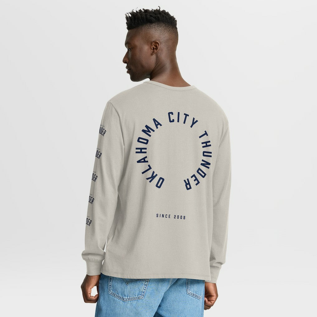 Fanatics Oklahoma City Thunder Crossover Collection Ball Screen Action Premium Long Sleeve T-Shirt Cream