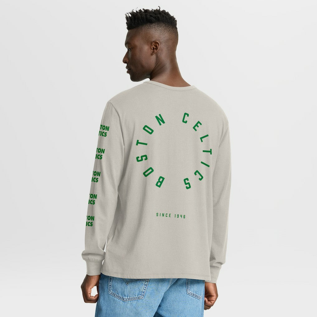 Fanatics Boston Celtics Crossover Collection Ball Screen Action Premium Long Sleeve T-Shirt Cream