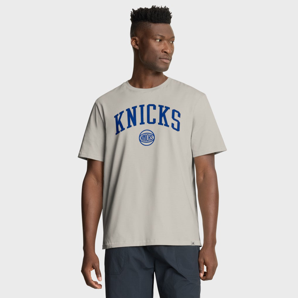 Fanatics New York Knicks Crossover Collection Pull Up Jumper Shot Premium T-Shirt Cream
