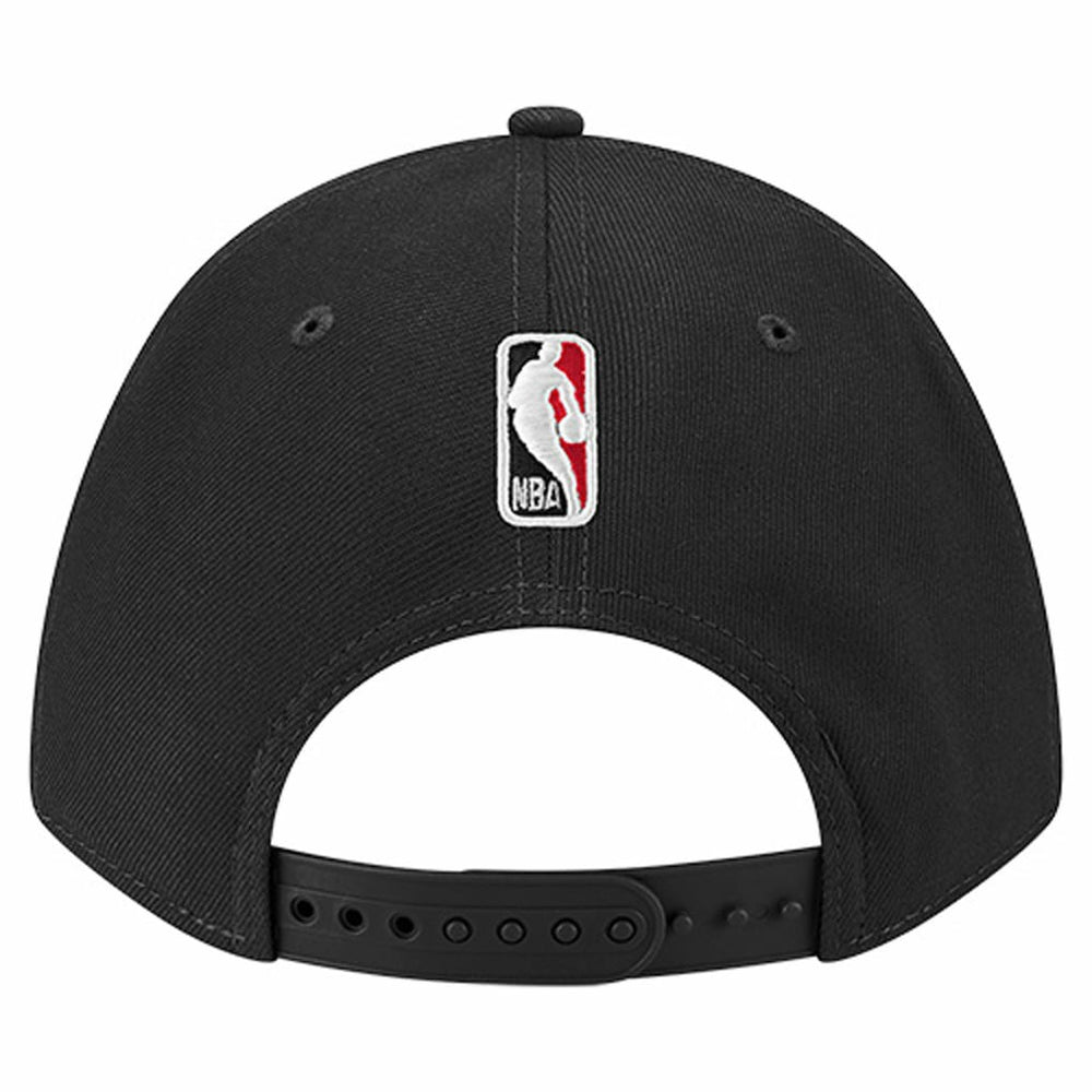 New Era Chicago Bulls 9FORTY Stock M-Crown Adjustable Hat Black