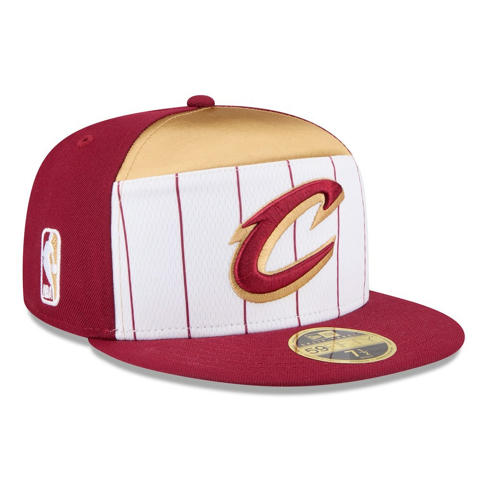 New Era Cleveland Cavaliers 2025 NBA Tip Off Split Panel 59FIFTY Fitted Hat White/Wine