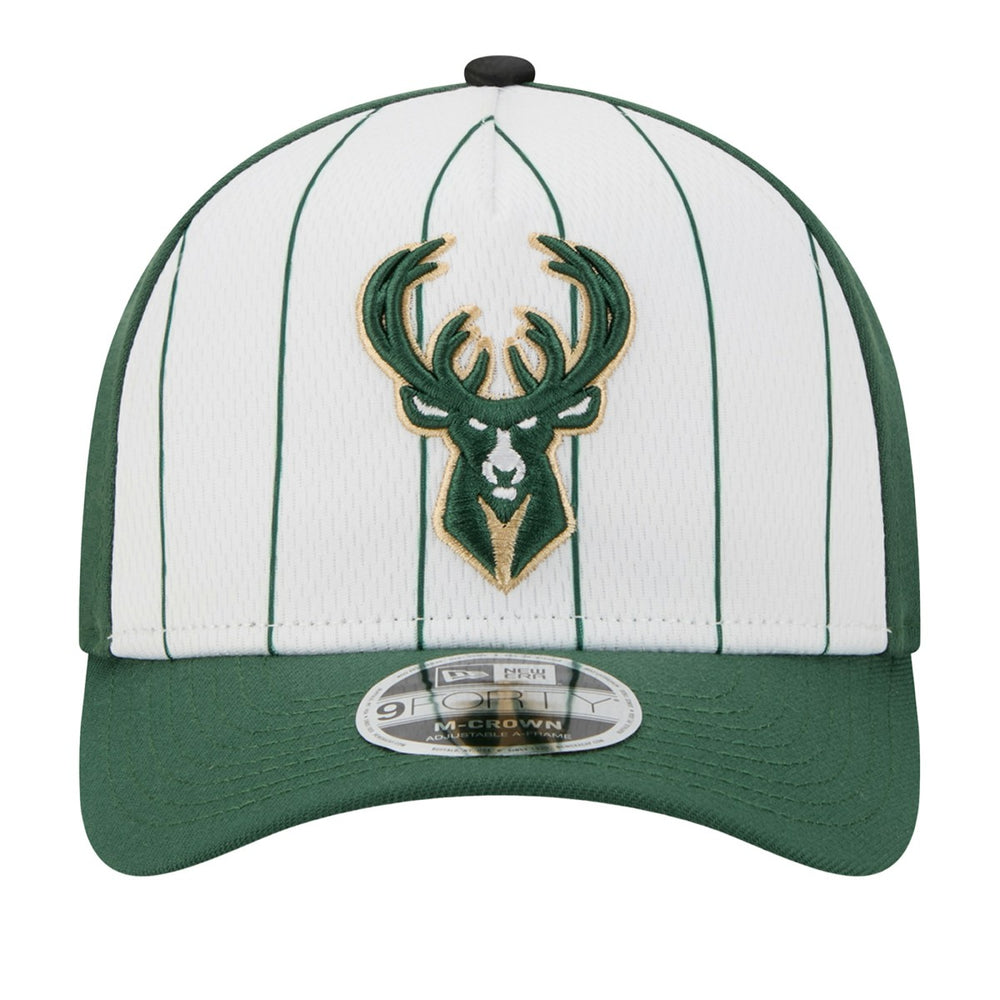 New Era Milwaukee Bucks 2025 NBA Tip Off M-Crown A-Frame 9FORTY Adjustable Hat White/Hunter Green