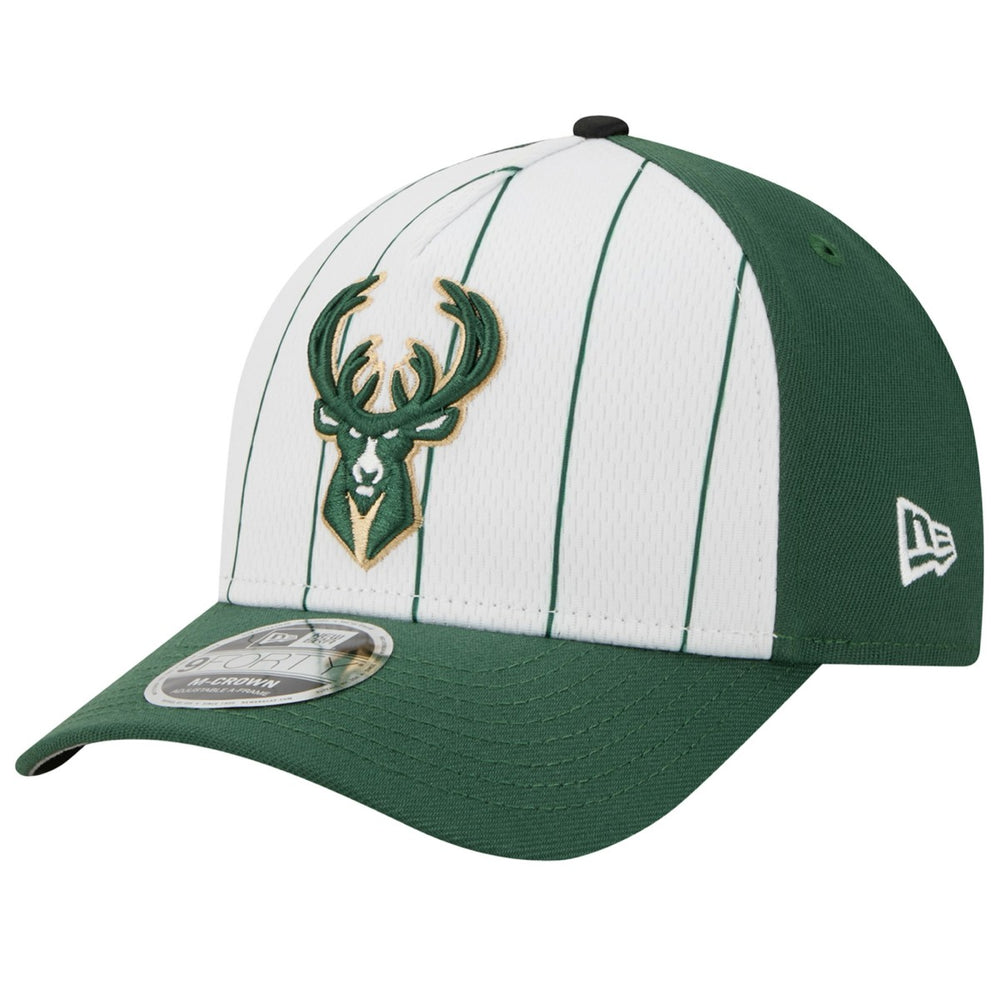 New Era Milwaukee Bucks 2025 NBA Tip Off M-Crown A-Frame 9FORTY Adjustable Hat White/Hunter Green