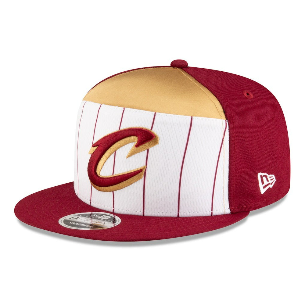 New Era Cleveland Cavaliers 2025 NBA Tip Off Split Panel 9FIFTY Snapback Hat White/Wine