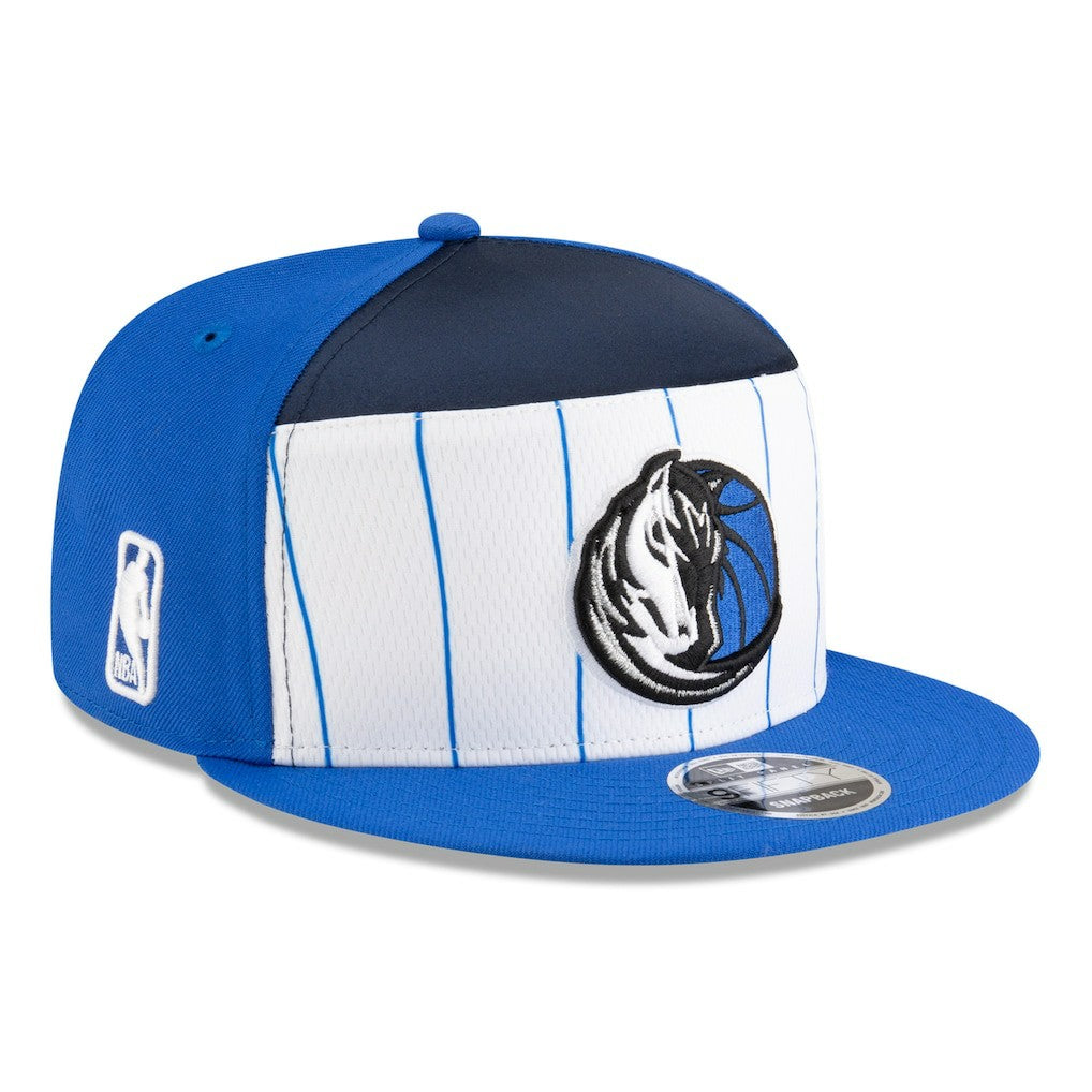New Era Dallas Mavericks 2025 NBA Tip Off Split Panel 9FIFTY Snapback Hat White/Blue